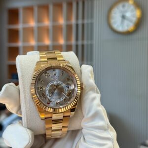 Rolex Sky Dweller Rose Used